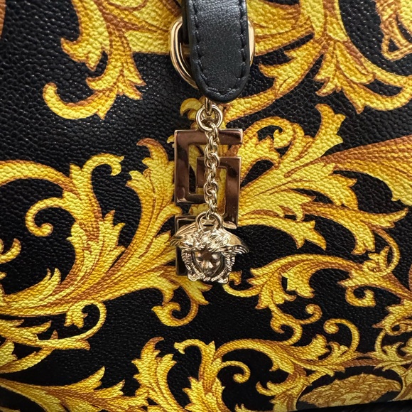 Versace Black and Gold Baroque Satchel with Matching Zip Around Wallet - Picture 8 of 16